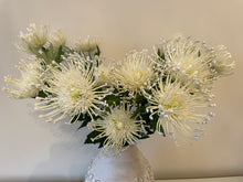 Load image into Gallery viewer, Protea Spray