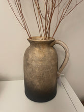 Load image into Gallery viewer, Terracotta Vase