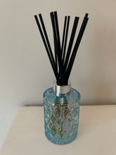 Load image into Gallery viewer, Blue Lustre Glass Reed Diffuser Bottle