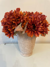 Load image into Gallery viewer, Dried Touch Gerbera Bouquet