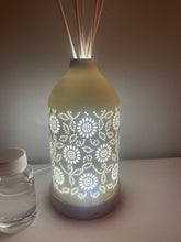 Load image into Gallery viewer, ☀️ LED Ceramic Reed Diffuser