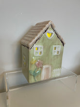 Load image into Gallery viewer, Ceramic House.