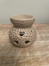 Load image into Gallery viewer, Heart Ceramic Wax Burner.
