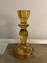 Load image into Gallery viewer, Glass Taper Candle Holder.
