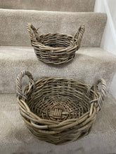 Load image into Gallery viewer, Low Round Baskets with Ear
