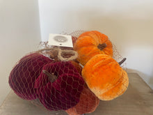 Load image into Gallery viewer, 🎃 Bag Of Velvet Pumpkins
