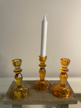 Load image into Gallery viewer, Glass Taper Candle Holder.
