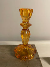 Load image into Gallery viewer, Glass Taper Candle Holder.
