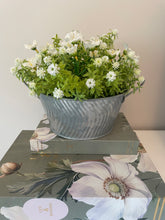 Load image into Gallery viewer, White Floral Tin Pot
