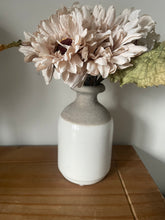 Load image into Gallery viewer, Grace Vase
