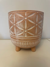 Load image into Gallery viewer, Flower Pattern Terracotta Plant Pot
