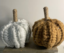 Load image into Gallery viewer, ☀️ Knitted Pumpkin
