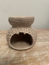 Load image into Gallery viewer, Heart Ceramic Wax Burner.
