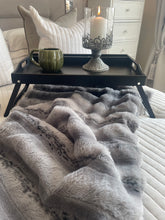 Load image into Gallery viewer, Grey Faux Fur Throw
